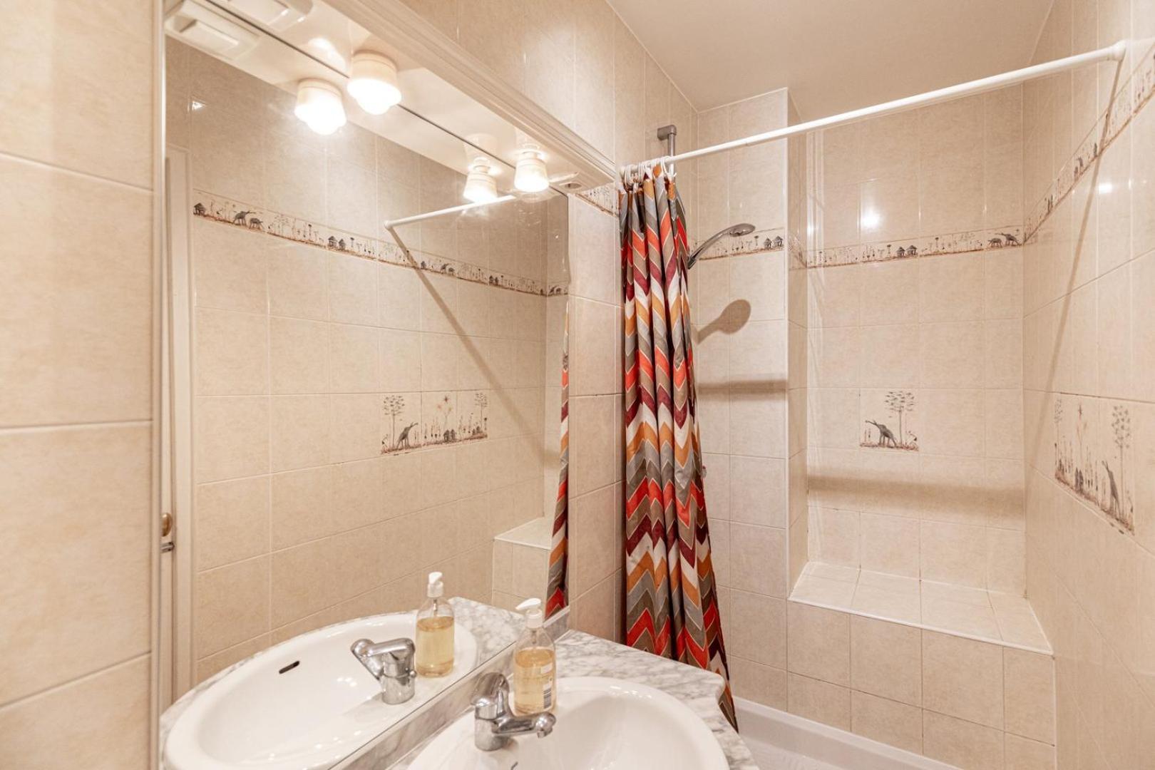Guestready - Superb Appt Pres Du Patheon Apartment Paris